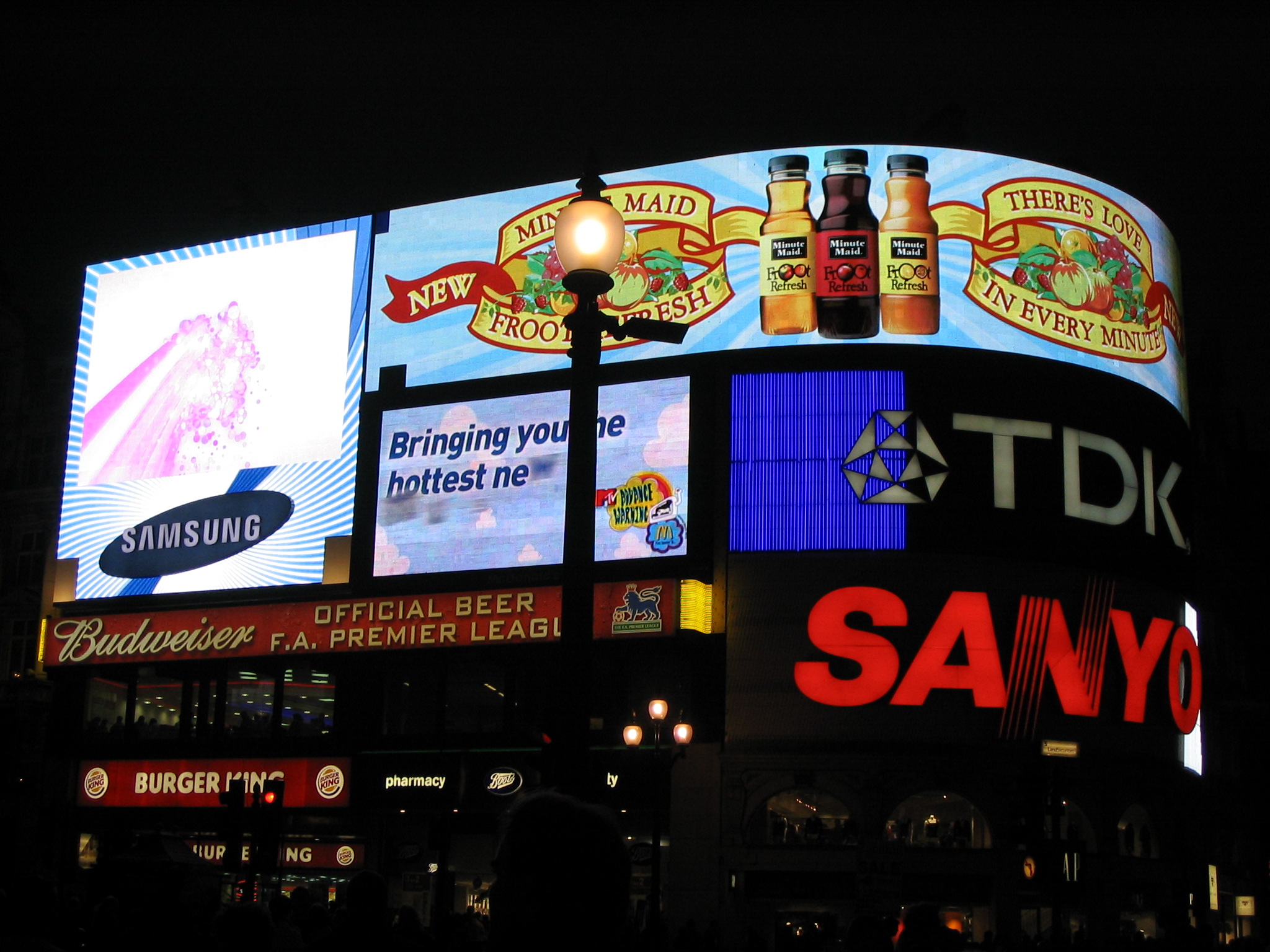 Piccadilly's Signs