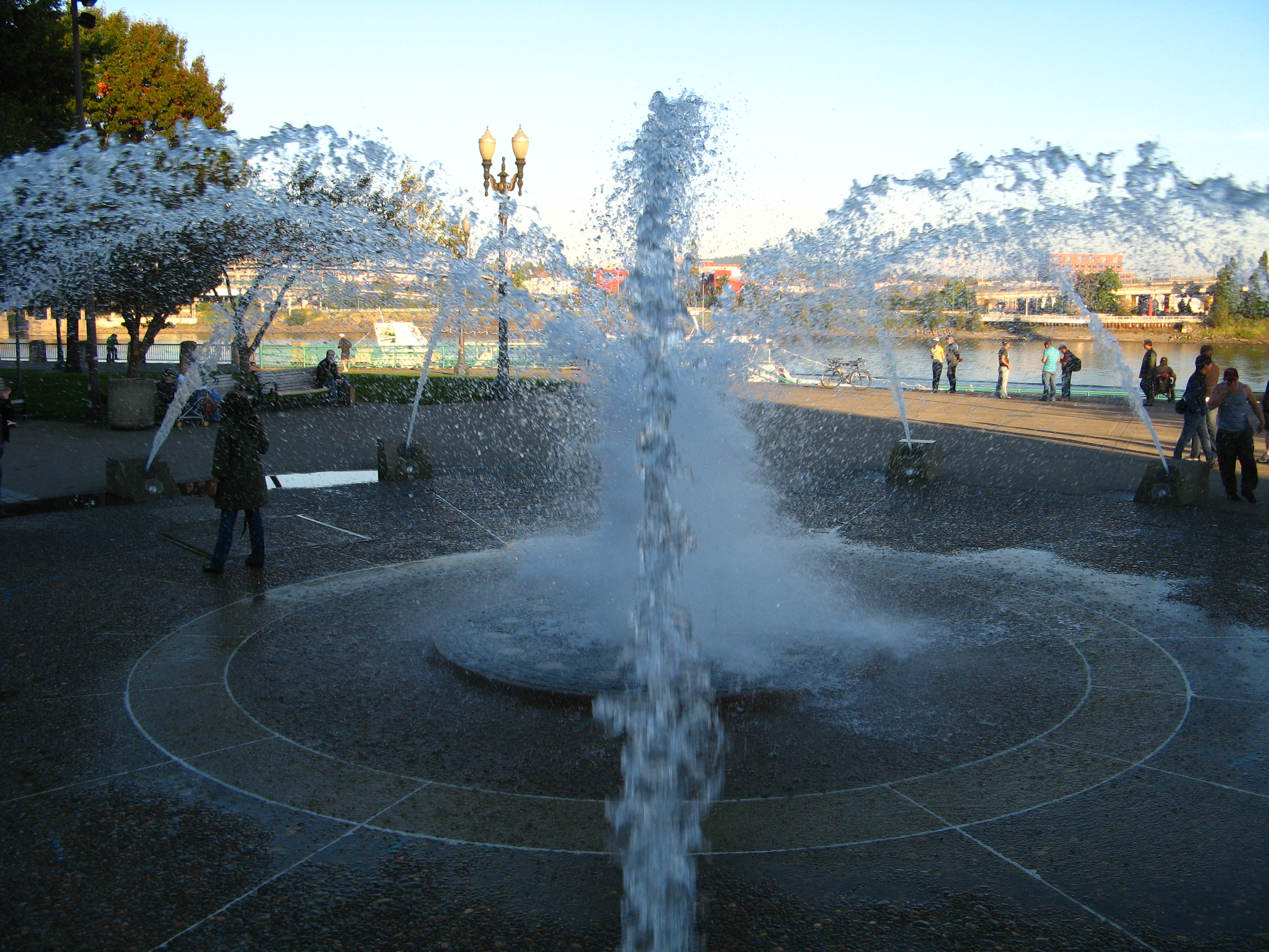 Fountain, 4