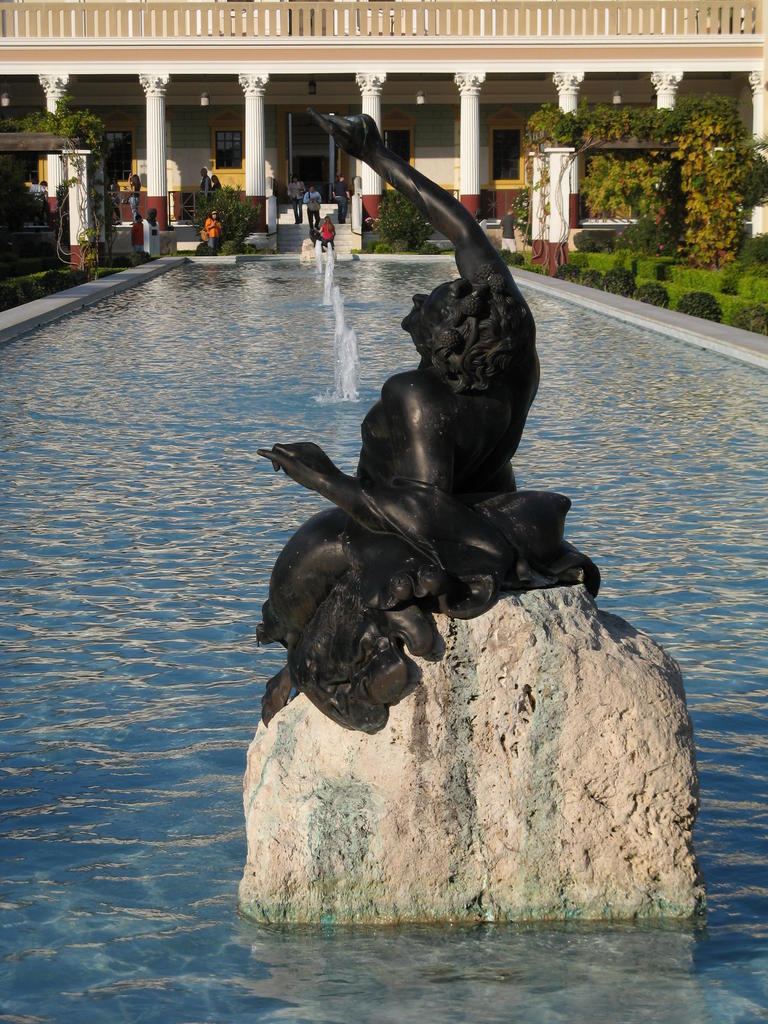 Statue and Fountains