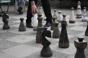 Chess at Lindenhof Park