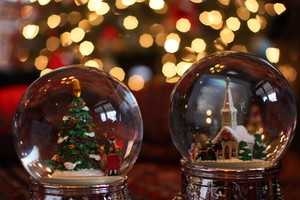 Snow globes and our Christmas tree