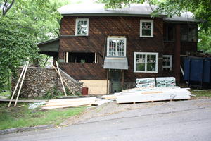 House Reconstruction, Side